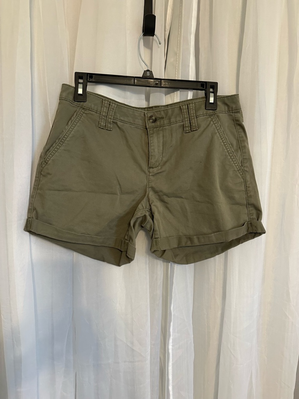 Arizona Women’s Casual Cotton Blend Olive Green Shorts - Picture 8 of 8